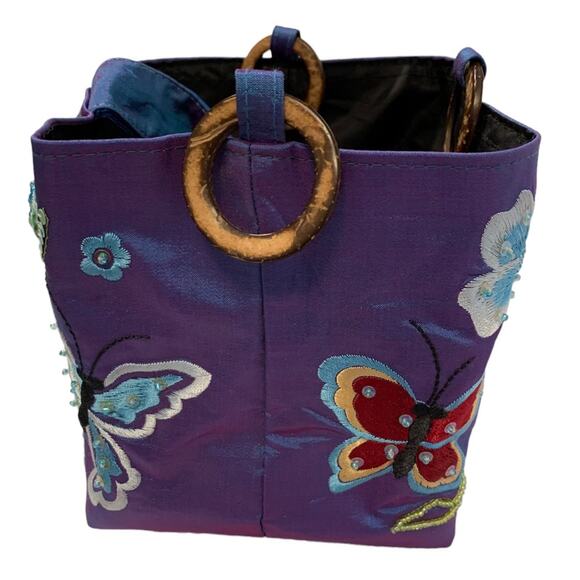 Silk bucket purse with embroidered butterflies, iridescent blueish purple - Picture 6 of 10